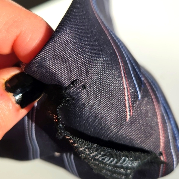Christian Dior Tie - EUC - Picture 9 of 10